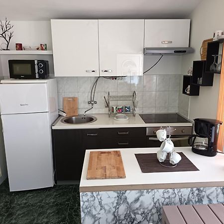 Apartments Samarzija- New 63 Not 47 Bibinje Esterno foto